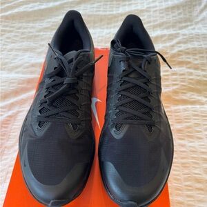 Nike Men Windlo 8 - BRAND NEW